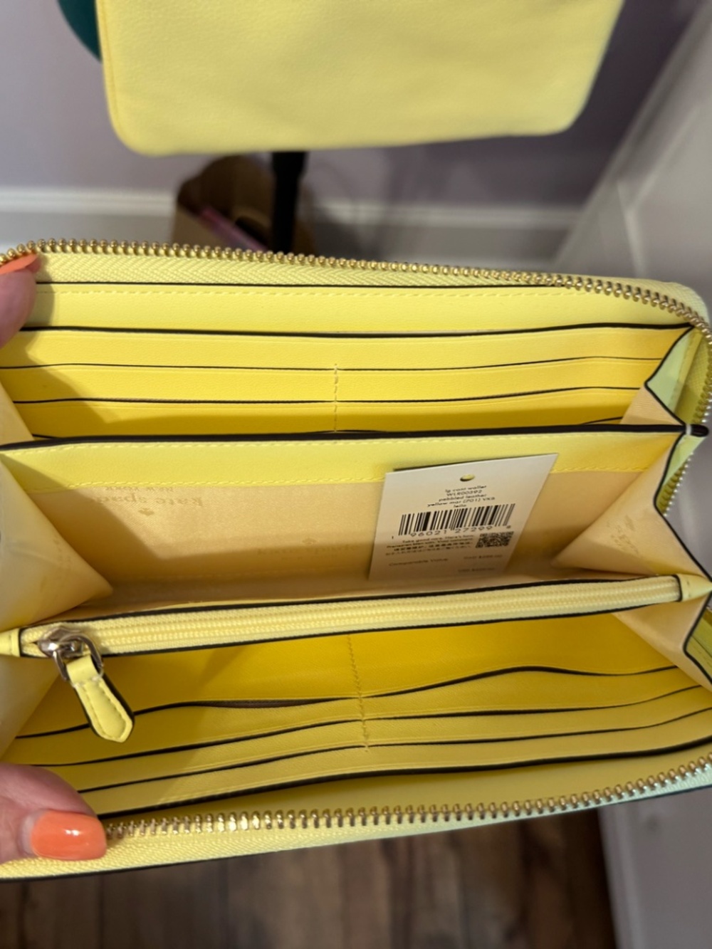 Kate Spade Yellow Pebble Crossbody w/ Matching Wallet NWT - Picture 4 of 4